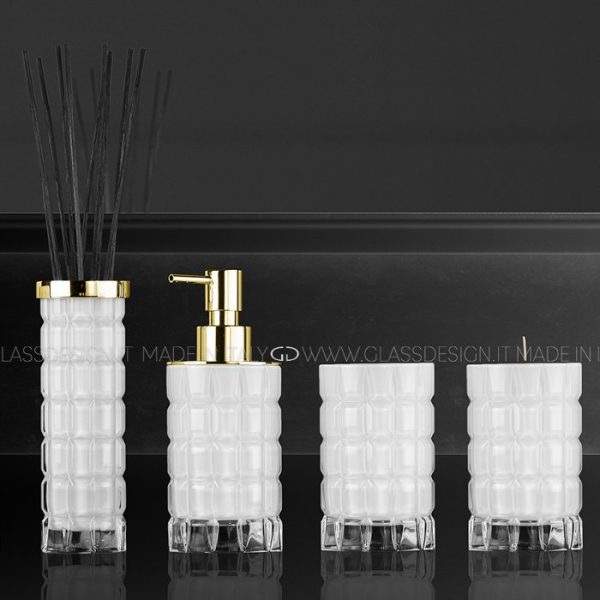Μοντερνα σετ αξεσουαρ μπανιου απο κρυσταλλο λευκα χρυσα 4 τεμαχια Valentino Glass Design
