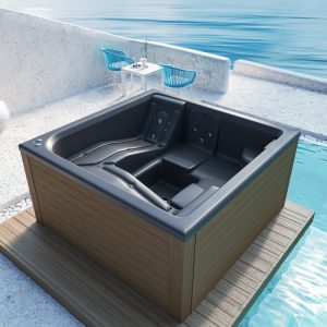 Riviera Spa Modern Large Whirlpool 4 Person Outdoor Hot Tub Spa 195x195