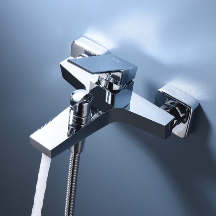 Modern Chrome Wall Mounted Bath Shower Mixer with Shower Kit ART BDAR025-4 IMEX