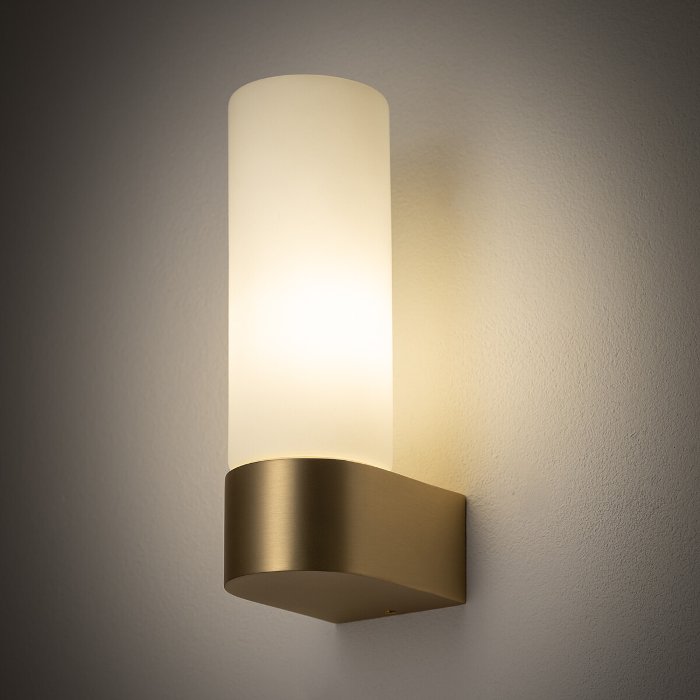 Gold Wall Light Modern 1-Light Metal Glass Bathroom IP44 10724 Natalie Nowodvorski
