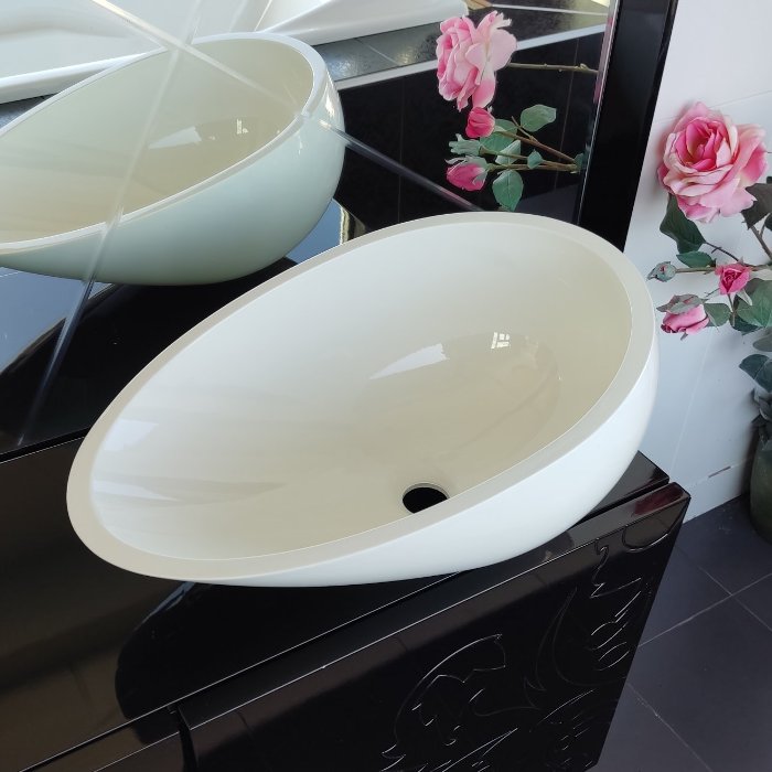 Italian table top wash basin oval 51×34 Air White Glossy Glass Design