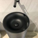 Luxury-round-freestanding-basin-Tommy-Metropole-anthracite-with-black