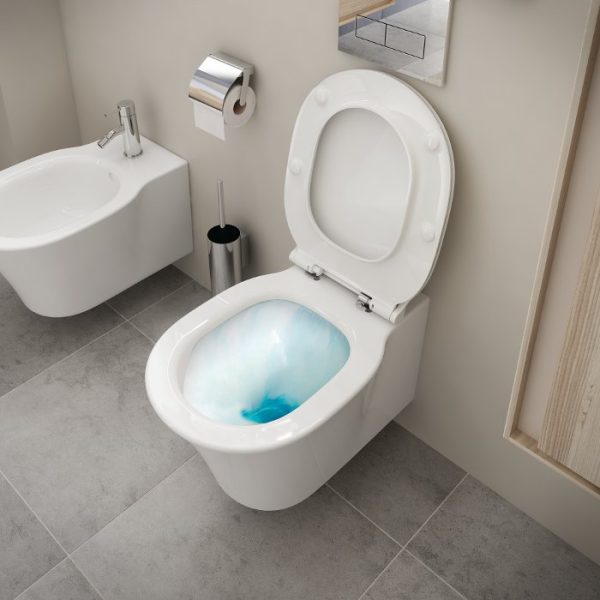 Ideal Standard Connect Air Aquablade Curved Wall Hung Toilet with Soft Close Seat 36,5x54,5