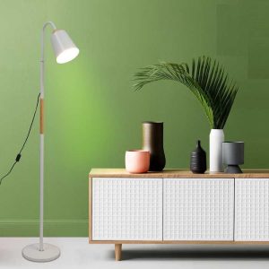 Modern Adjustable Linear White Metal Floor Lamp with Wooden Beige Detail Ø13 01586 globostar