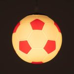 Φωτιστικα για παιδικο δωματιο μπαλα ποδοσφαιρου κοκκινα ασπρα στρογγυλα σφαιρικα γυαλινα 00642 football